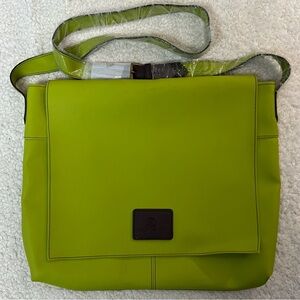 Glenroyal Chic Handcrafted in Scotland Apple Green Crossbody Bag Satchel